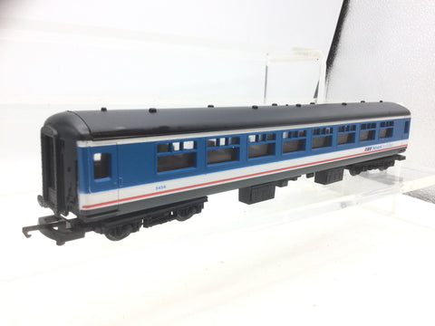 Lima 104312 OO Gauge BR NSE Mk2B Tourist Open Coach 5454