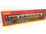 Hornby R4826A OO Gauge LNER, 61'6" Gresley Corridor Composite Coach, 42873 -Era 3