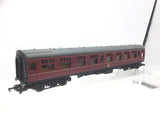 Lima 305364 OO Gauge BR Maroon Mk 1 Corridor 2nd Coach M25623
