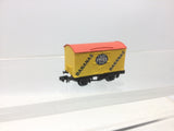 Peco NR-P140 N Gauge Vent Van Fyffes Bananas