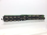 Graham Farish 1822 N Gauge LNER Green A3 Class 4472 Flying Scotsman