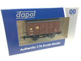 Dapol 4F-016-125 OO Gauge Banana Van Geest B882130