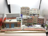 Job Lot of OO Gauge Kit Built Buildings and Accessories (L11)