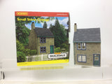 Hornby R8753 OO Gauge Skaledale Small Stone Cottage