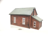 Hornby R8521 OO Gauge Skaledale Strawson's Warehouse