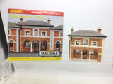 Hornby R8713 OO Gauge Skaledale Main Terminus Building