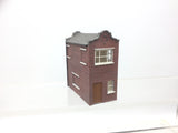 Hornby R8968 OO Gauge Skaledale Mawes & Plenty Estate Agents