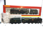 Hornby R2310 OO Gauge BR Green Merchant Navy 35016 Elders Fyffes