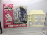 Airfix A75008 1:76/OO Gauge European Ruined Brewery Unpainted Resin