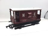 Mainline 37-140 OO Gauge 10' Brake Van NE 178595