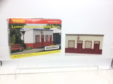 Hornby R8719 OO Gauge Lower Skaledale Waiting Room