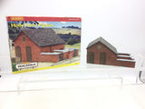 Hornby R8523 OO Gauge Skaledale Holly Farm Pigsties
