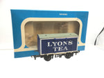 Airfix 54302 OO Gauge 12t Vent Van Lyons Tea