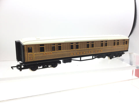 Hornby R448 OO Gauge LNER Teak Gresley Flying Scotsman Sleeper Coach 1316