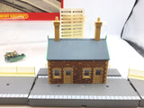 Hornby R591 OO Gauge Branch Line Station