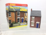 Hornby R8622 OO Gauge Skaledale Right Hand Terraced House