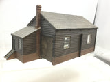 Bachmann 44-113 OO Gauge Wooden Goods Shed