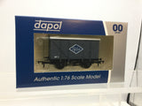 Dapol 4F-012-059 OO Gauge Ventilated Van Riley No.1