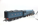 Wrenn W2212A OO Gauge LNER Blue Class A4 4498 Sir Nigel Gresley