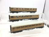 Hornby OO Gauge LNER Gresley Flying Scotsman Coaches x3