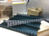 Hornby R8008 OO Gauge Single Track Grand Suspension Bridge