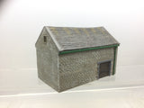 Hornby R8602 OO Gauge Skaledale Home Farm Barn (Unboxed)
