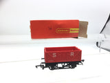 Hornby R010 OO Gauge 7 Plank Wagon SR 12530 Red