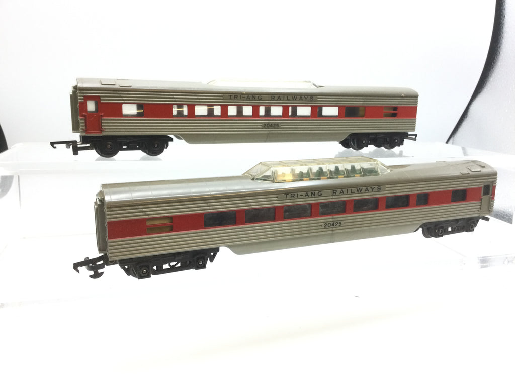 Triang R25 OO Gauge Red/Silver Transcontinental Vista Dome Car x2