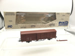 Piko 54060 HO Gauge DR Covered Goods Wagon