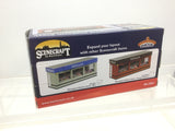 Bachmann 44-1021 OO Gauge Newsagent Platform Kiosk - Blue