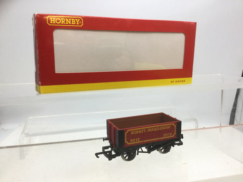 Hornby R6556 OO Gauge Hornby 2012 Roadshow Wagon