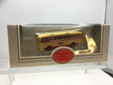 EFE 11902 OO/1:76 Gauge Harrington Cavalier Bus Yelloway Motor Service