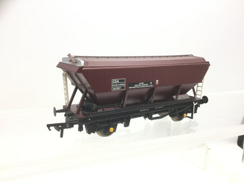 Bachmann 38-020 OO Gauge EWS CEA Covered Hopper Wagon 361087