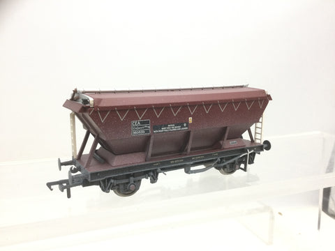 Bachmann 38-020A OO Gauge EWS CEA Covered Hopper Wagon 360533 Weathered
