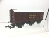 Hornby R6242A OO Gauge LMS Insulated Milk Van,Hampshire Models 