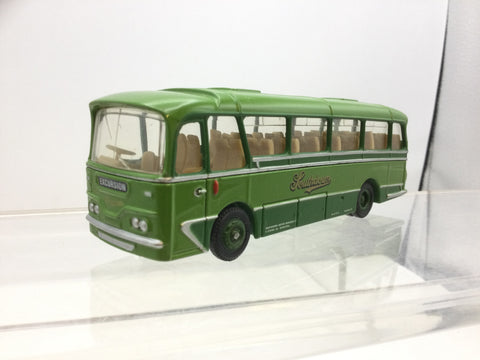 EFE 12101 OO/1:76 Gauge Harrington Cavalier Bus Southdown