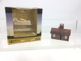 Graham Farish 42-0078 N Gauge Crossing Keepers Cottage