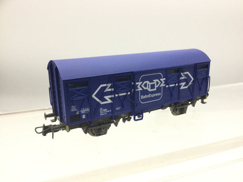 Roco 46417 HO Gauge OBB Bahn Express Covered Goods Wagon
