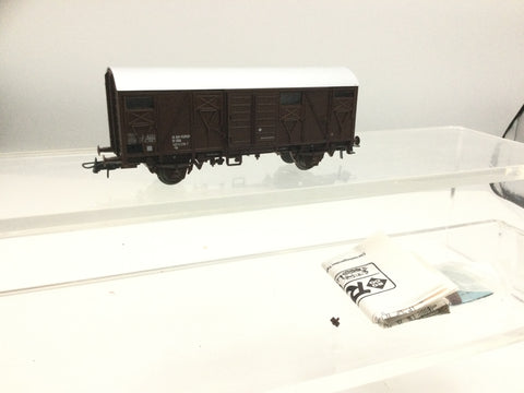 Roco 46412 HO Gauge OBB Covered Goods Wagon (L2)