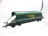 Dapol 4F-026-025 OO Gauge HIA Limestone Hopper (Late Build) Freightliner Green 369050