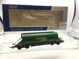 Dapol 4F-026-026 OO Gauge HIA Limestone Hopper (Late Build) Freightliner Green 369056