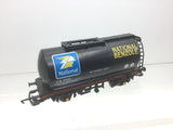 Hornby R111 OO Gauge National Benzole Tank Wagon
