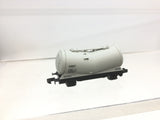 Graham Farish 373-076B N Gauge PCA Bulk Powder Tank Wagon 10821