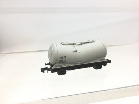 Graham Farish 373-076B N Gauge PCA Bulk Powder Tank Wagon 10821