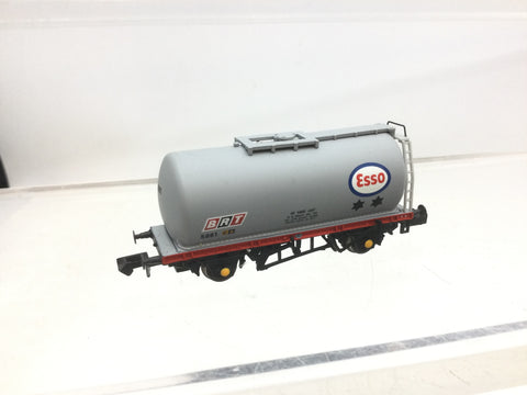 Graham Farish 373-776B N Gauge TTA Tank Wagon Esso 5961