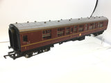 Hornby R1052 OO Gauge BR Maroon Mk1 1st Corridor Coach W15771