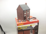 Hornby R8687 OO Gauge Skaledale Bay Terraced House Left Hand,Hampshire Models 
