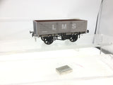 Dapol 7F-051-019 O Gauge LMS 5 Plank Wagon 24361