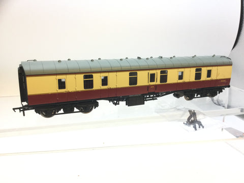Bachmann 39-177D OO Gauge Mk 1 Full Brake Red/Cream W80709