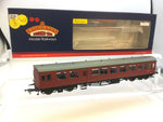 Bachmann 39-577 OO Gauge BR Crimson Auto Coach W237W